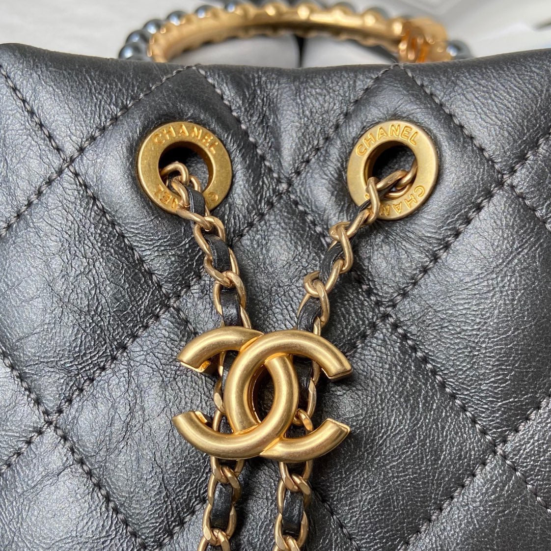 Chanel bolso Perlas