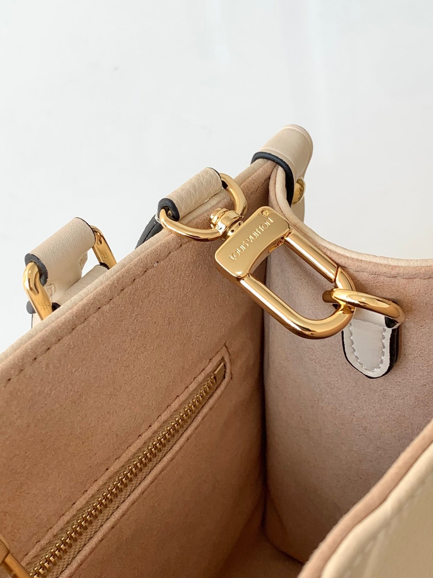 Bolso Louis Vuitton On the Go