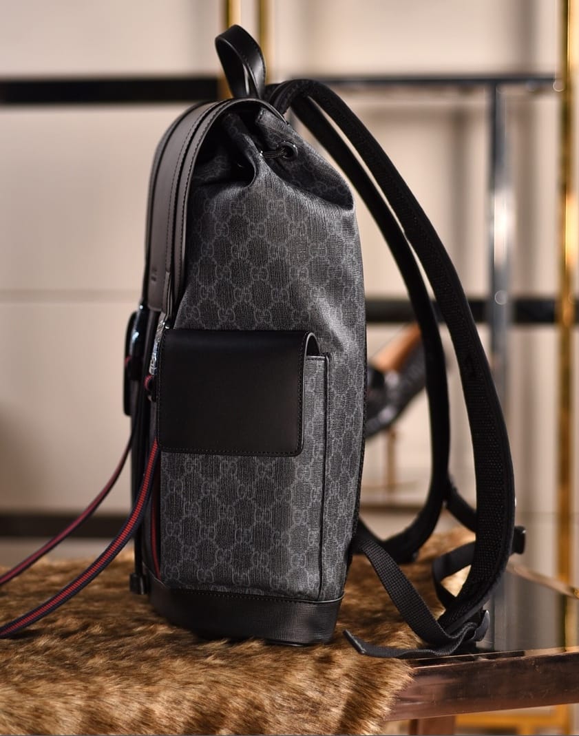 Bolso Gucci para hombre