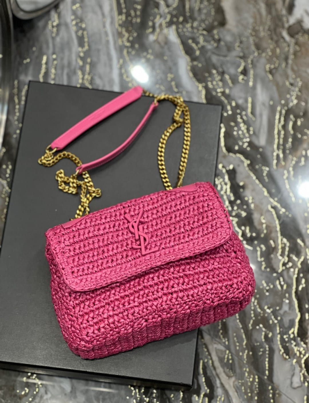 Bolsos tejidos YSL