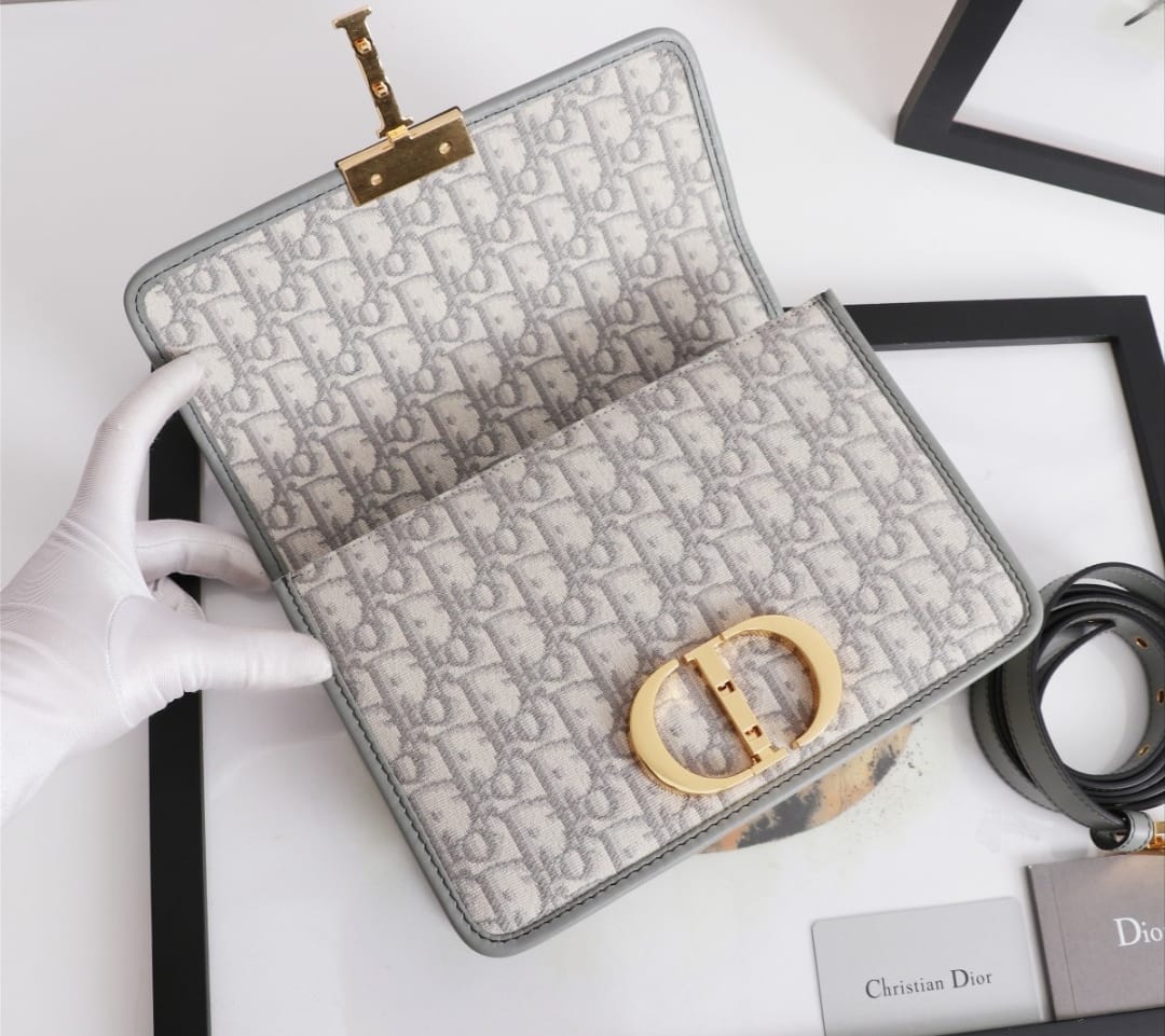 Bolso tridimensional Dior
