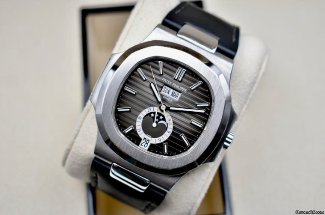 Reloj Patek Philippe Staninless Steel