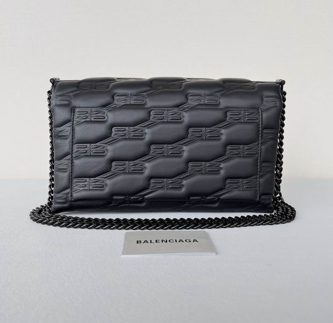 Bolso relieve Balenciaga