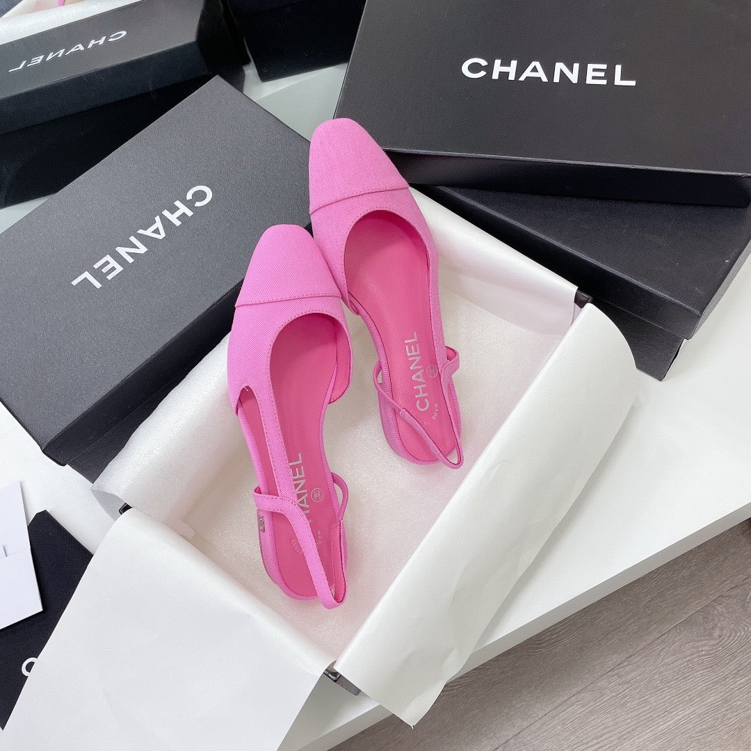 Tacones punta Chanel